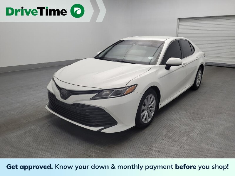 2018 Toyota Camry in Kissimmee, FL 34744 - 2321754