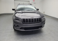 2020 Jeep Cherokee in Indianapolis, IN 46219 - 2321867 14