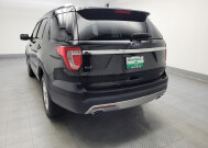 2017 Ford Explorer in Indianapolis, IN 46219 - 2322022 5