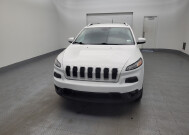 2018 Jeep Cherokee in Indianapolis, IN 46219 - 2322432 15