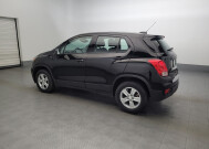 2018 Chevrolet Trax in Temple Hills, MD 20746 - 2322495 3