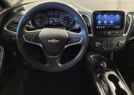 2019 Chevrolet Malibu in Gainesville, FL 32609 - 2322606 22