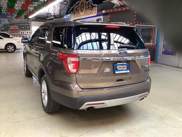 2016 Ford Explorer in Chicago, IL 60659 - 2322652 3
