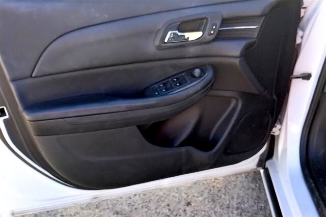 2016 Chevrolet Malibu in tucson, AZ 85719 - 2322705 15