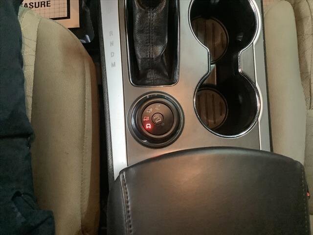 2015 Ford Explorer in Chicago, IL 60659 - 2322716 16