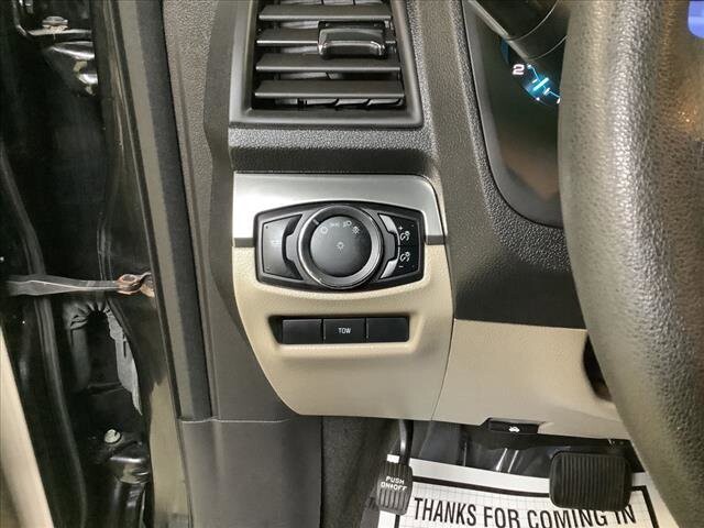 2015 Ford Explorer in Chicago, IL 60659 - 2322716 11