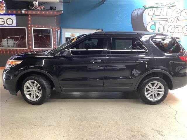 2015 Ford Explorer in Chicago, IL 60659 - 2322716 4