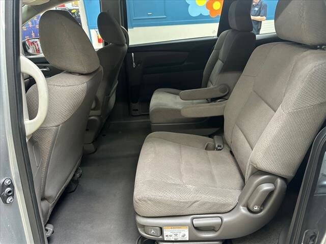 2016 Honda Odyssey in Chicago, IL 60659 - 2322717 21