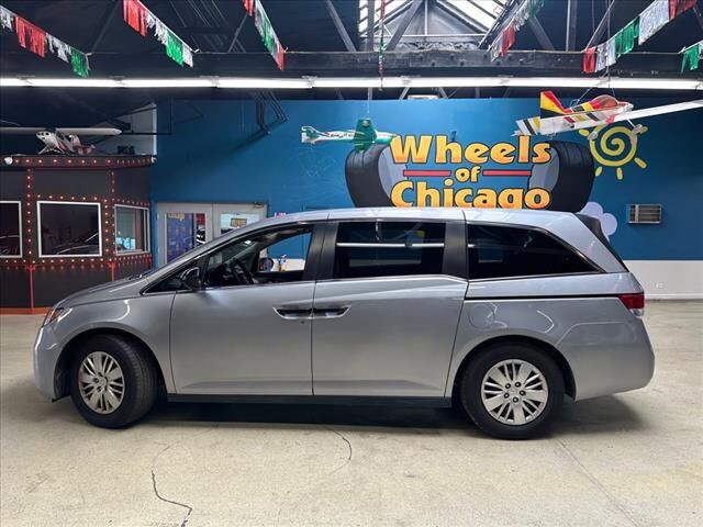 2016 Honda Odyssey in Chicago, IL 60659 - 2322717 7
