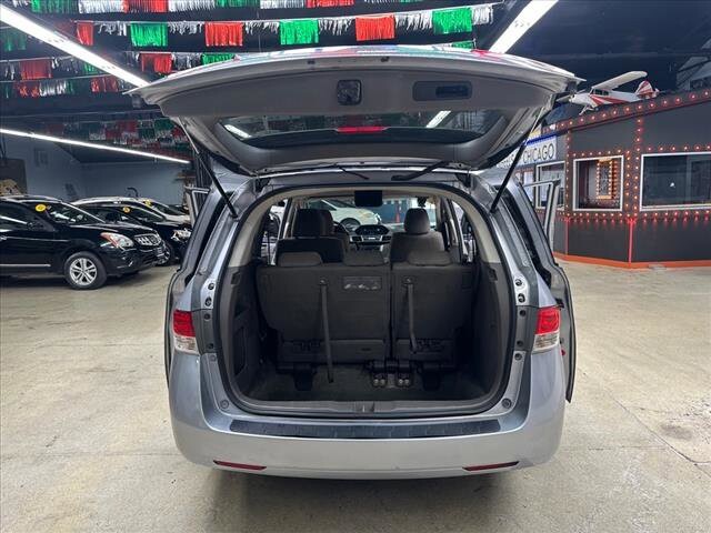 2016 Honda Odyssey in Chicago, IL 60659 - 2322717 25