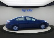 2010 Nissan Altima in Green Bay, WI 54304 - 2322785 9