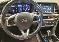 2019 Hyundai Sonata in Lakeland, FL 33815 - 2322865 22