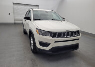 2018 Jeep Compass in Lauderdale Lakes, FL 33313 - 2323044 14