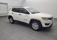 2018 Jeep Compass in Lauderdale Lakes, FL 33313 - 2323044 11