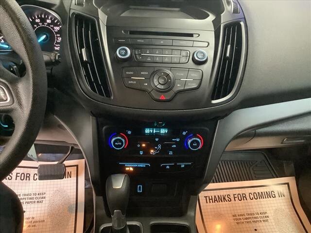 2017 Ford Escape in Chicago, IL 60659 - 2323261 15