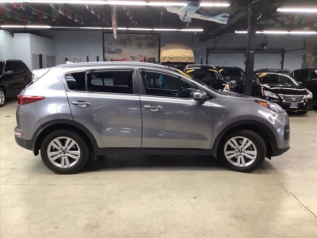 2017 Kia Sportage in Chicago, IL 60659 - 2323262 6