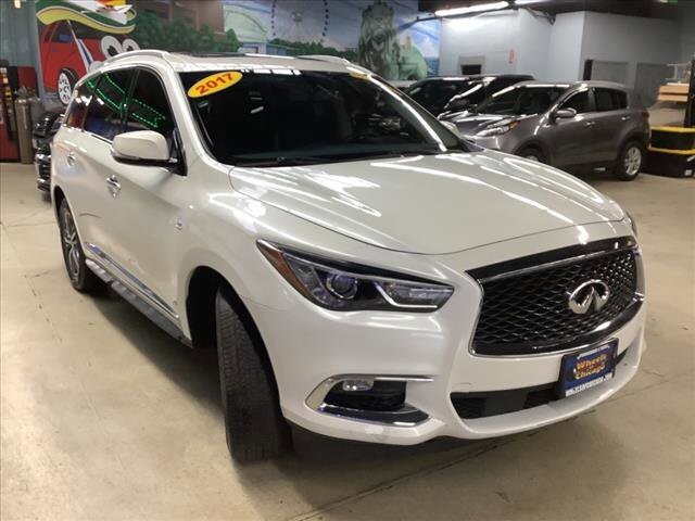 2017 INFINITI QX60 in Chicago, IL 60659 - 2323263 7