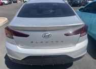2019 Hyundai Elantra in Phoenix, AZ 85022 - 2323286 5