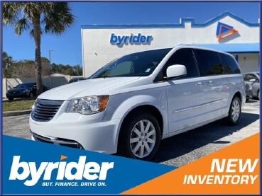 2015 Chrysler Town & Country in Pinellas Park, FL 33781
