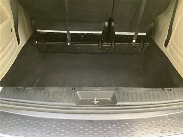 2015 Chrysler Town & Country in Chicago, IL 60659 - 2323628 17