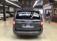 2015 Chrysler Town & Country in Chicago, IL 60659 - 2323628 4