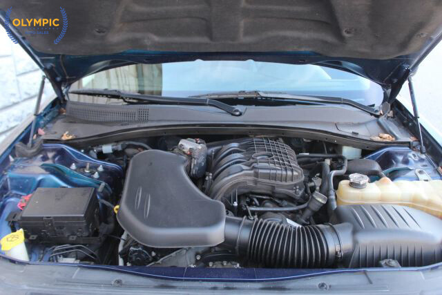 2017 Chrysler 300 in Decatur, GA 30032 - 2323725 42