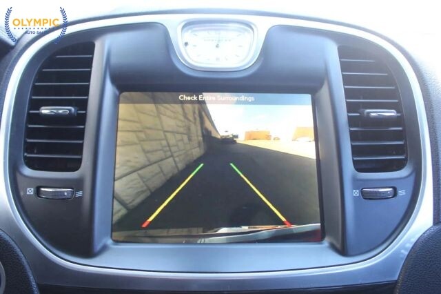 2017 Chrysler 300 in Decatur, GA 30032 - 2323725 24