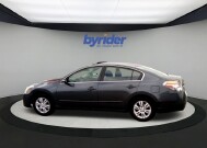 2010 Nissan Altima in Madison, WI 53718 - 2323737 6