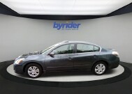 2010 Nissan Altima in Madison, WI 53718 - 2323737 1