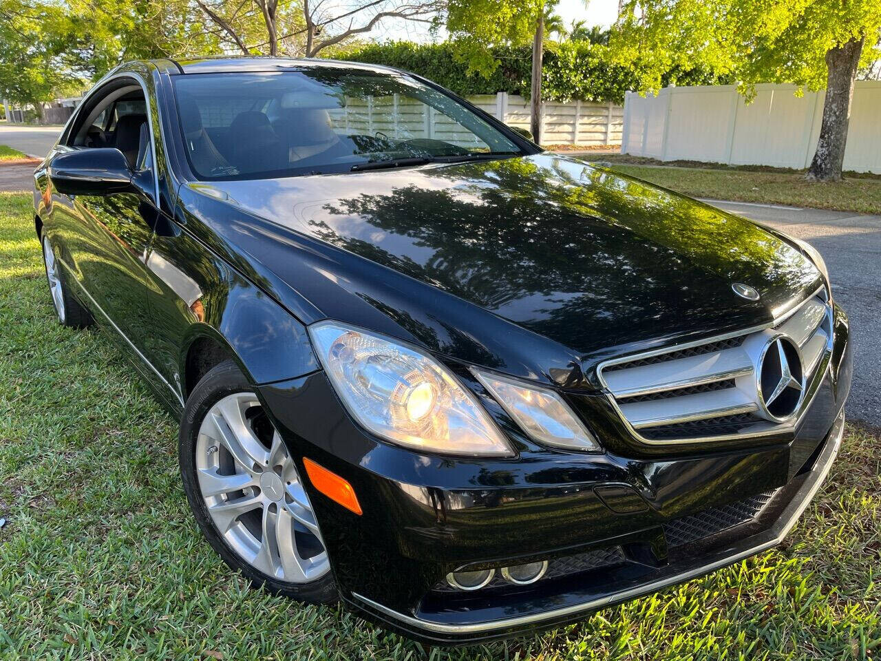 2010 Mercedes-Benz E 350 in Hollywood, FL 33023-1906 - 2324012 23