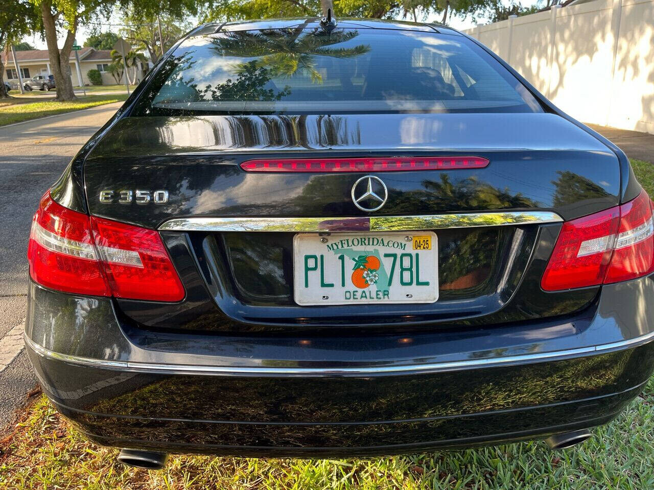 2010 Mercedes-Benz E 350 in Hollywood, FL 33023-1906 - 2324012 5