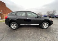 2015 Nissan Rogue in New Carlisle, OH 45344 - 2324119 4