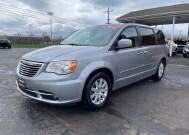 2014 Chrysler Town & Country in New Carlisle, OH 45344 - 2324206 2