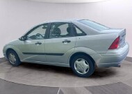 2002 Ford Focus in Allentown, PA 18103 - 2324285 18