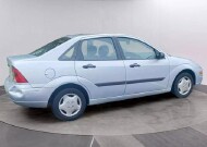 2002 Ford Focus in Allentown, PA 18103 - 2324285 10