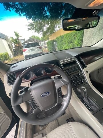 2010 Ford Taurus in Longwood, FL 32750 - 2324395 7