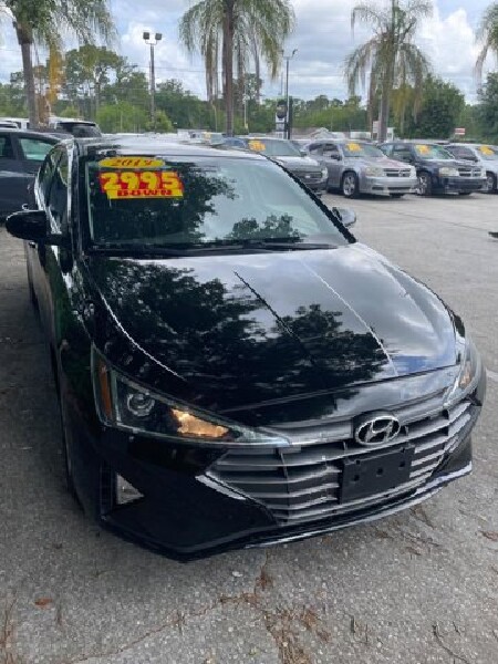 2019 Hyundai Elantra in Longwood, FL 32750 - 2324397