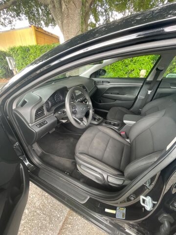 2019 Hyundai Elantra in Longwood, FL 32750 - 2324397 12