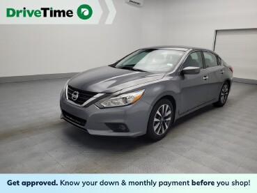 2016 Nissan Altima in Knoxville, TN 37923