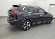 2018 Nissan Rogue in Tampa, FL 33619 - 2324923 10