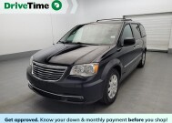 2016 Chrysler Town & Country in Plymouth Meeting, PA 19462 - 2325084 1