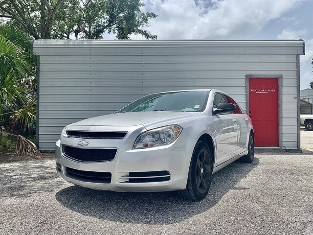 2009 Chevrolet Malibu in Hudson, FL 34669 - 2325350 4