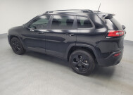 2017 Jeep Cherokee in Indianapolis, IN 46222 - 2325604 3