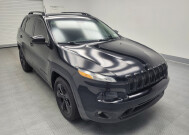 2017 Jeep Cherokee in Indianapolis, IN 46222 - 2325604 13