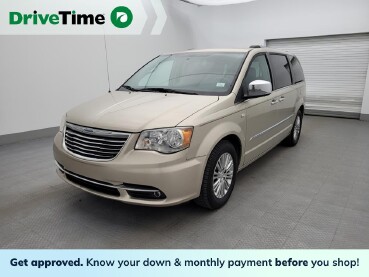 2014 Chrysler Town & Country in Tampa, FL 33619
