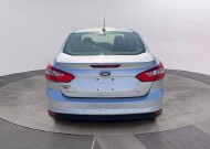 2014 Ford Focus in Allentown, PA 18103 - 2325902 4