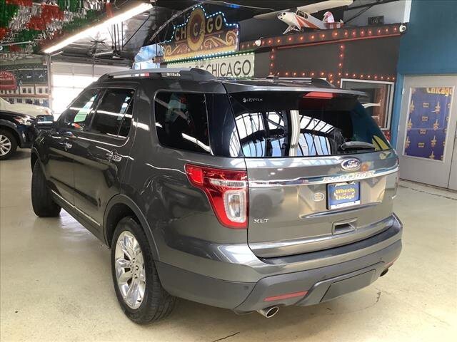 2015 Ford Explorer in Chicago, IL 60659 - 2325947 3