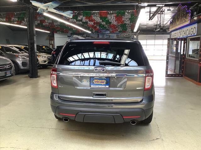 2015 Ford Explorer in Chicago, IL 60659 - 2325947 4