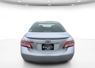 2011 Toyota Camry in Searcy, AR 72143 - 2325951 5