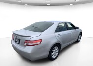 2011 Toyota Camry in Searcy, AR 72143 - 2325951 4